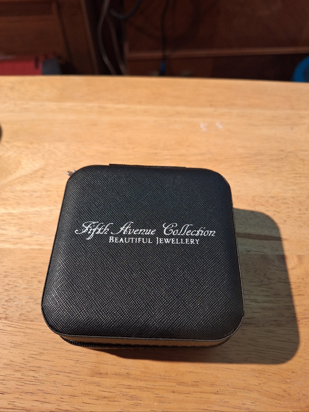 Fifth Avenue Company Travel Jewelry Box With Mirror Brand New